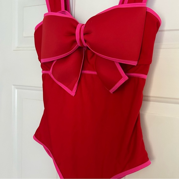 FLAXMAKER Bow Front Cut Out Color Block One Piece Swimsuit Red Pink - Picture 3 of 4